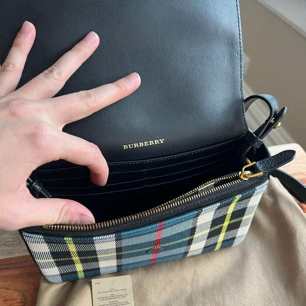 Burberry Tartan Canvas Hampshire Wallet Crossbody Bag - Picture 3 of 7